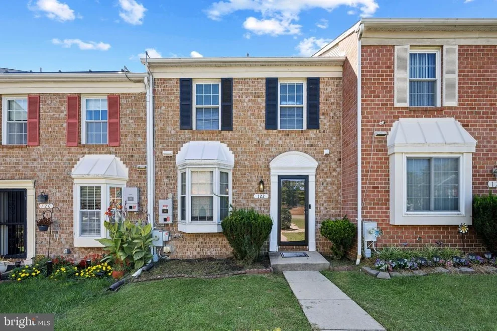 Unit for sale at 122 COURTLAND WOODS CIRCLE, PIKESVILLE, MD 21208