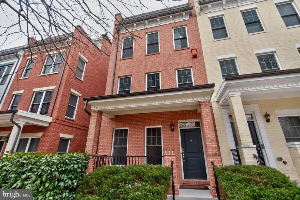 Unit for sale at 2909 CHANCELLOR'S WAY NE, WASHINGTON, DC 20017