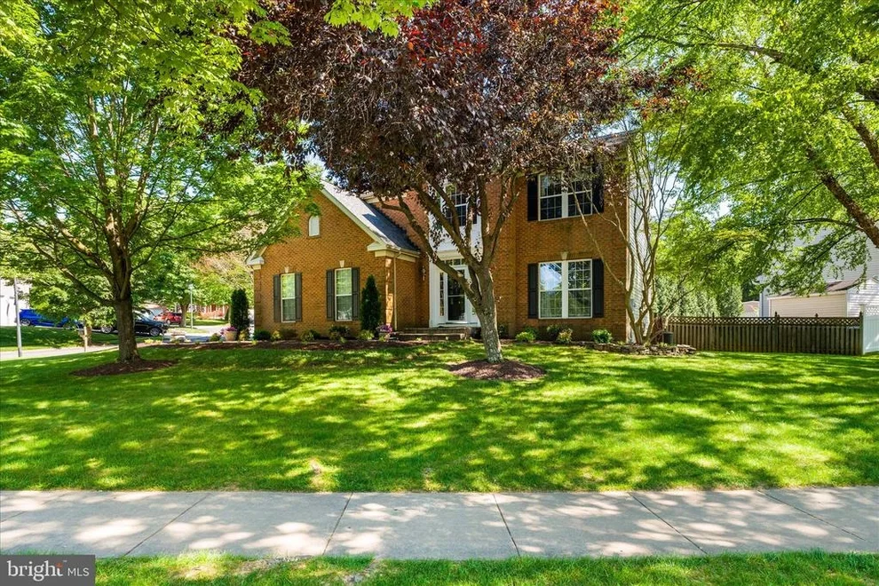Unit for sale at 8 ROYAL CROWN COURT, GERMANTOWN, MD 20876