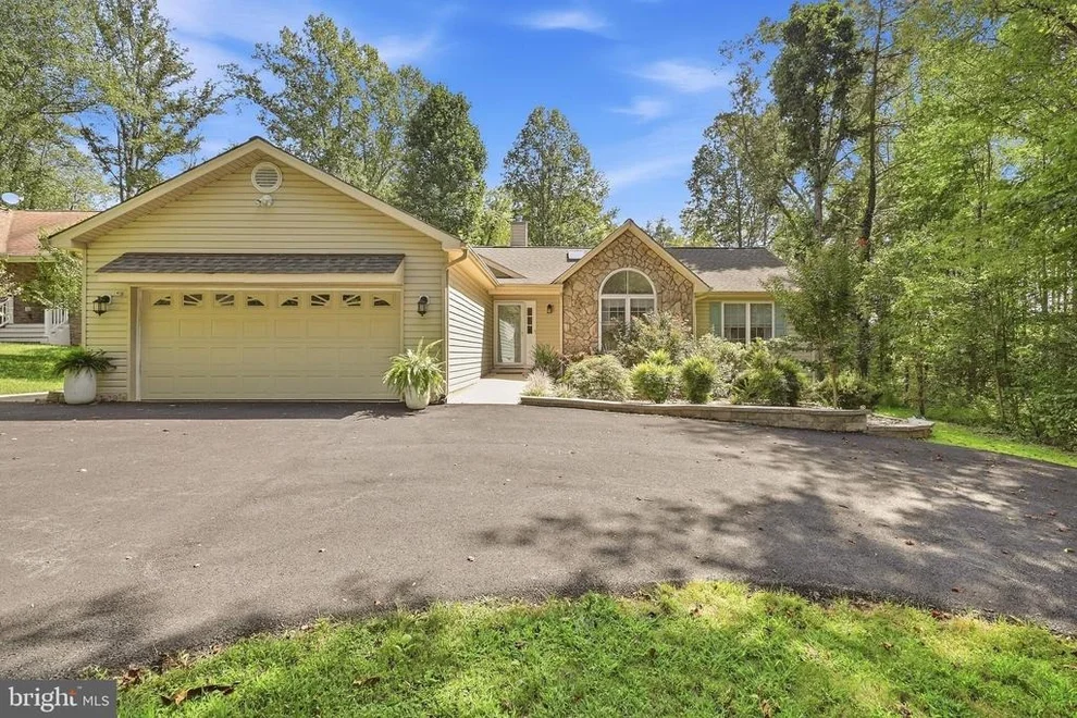 Unit for sale at 323 STRATFORD CIRCLE, LOCUST GROVE, VA 22508