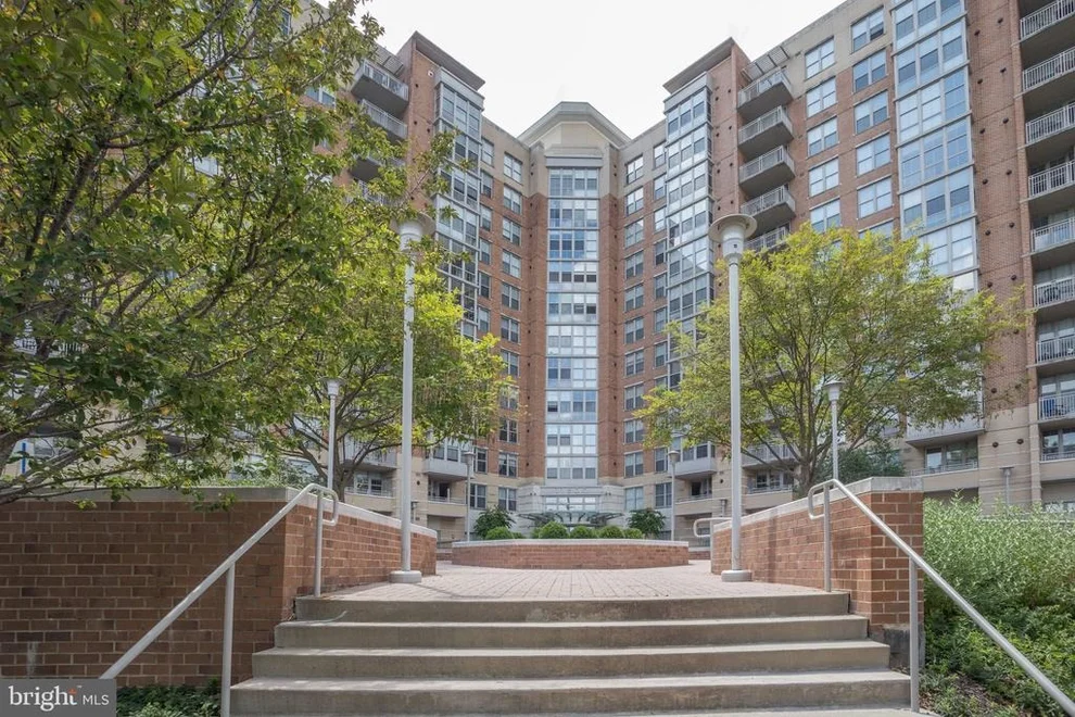 Unit for sale at 11800 SUNSET HILLS ROAD, RESTON, VA 20190