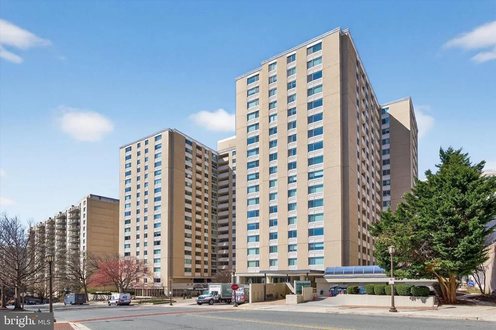 Unit for sale at 4601 N PARK AVENUE, CHEVY CHASE, MD 20815