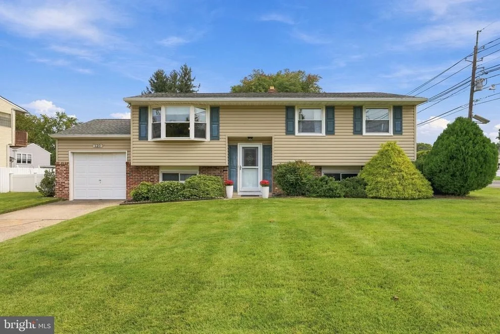 Unit for sale at 120 WOODVIEW LANE, CINNAMINSON, NJ 08077