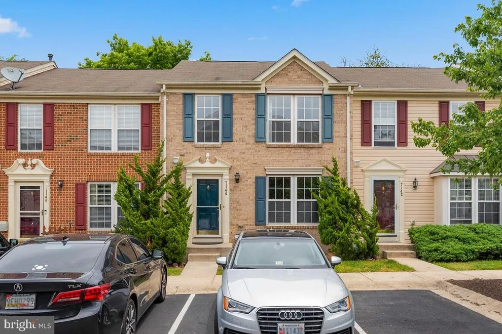Unit for sale at 7144 DEEP FALLS WAY, ELKRIDGE, MD 21075