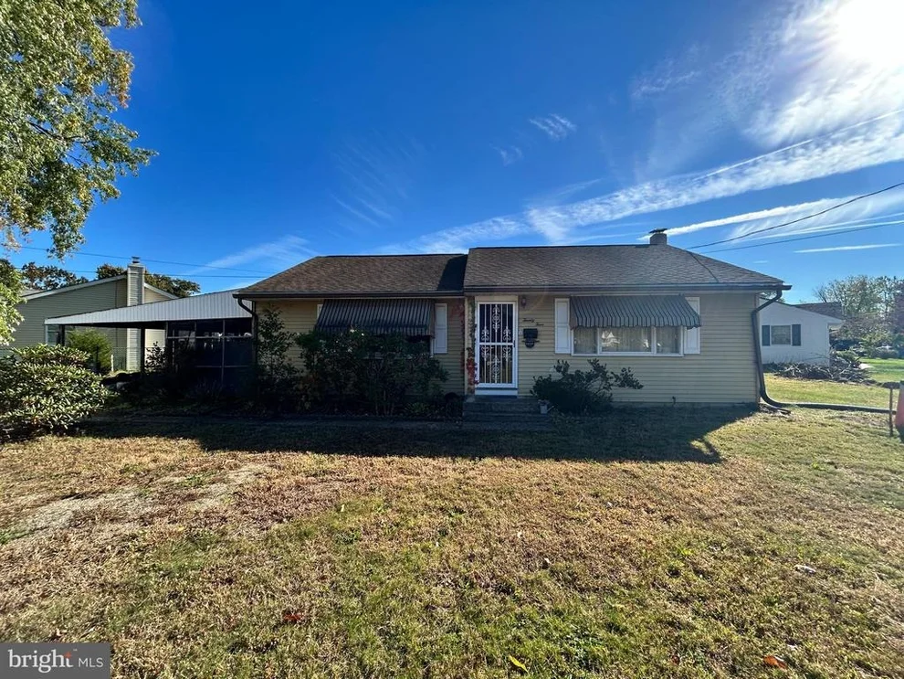 Unit for sale at 24 W LOIS DRIVE, WILLIAMSTOWN, NJ 08094