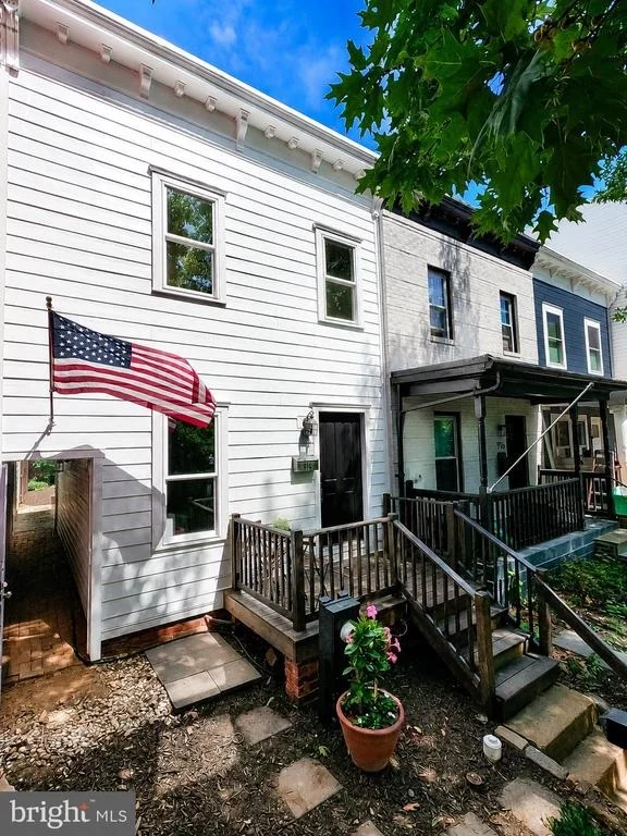 Unit for sale at 914 15TH STREET SE, WASHINGTON, DC 20003