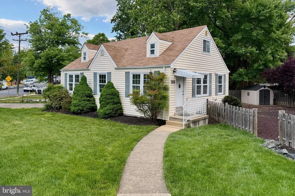 Unit for sale at 6936 REGENT LN, FALLS CHURCH, VA 22042