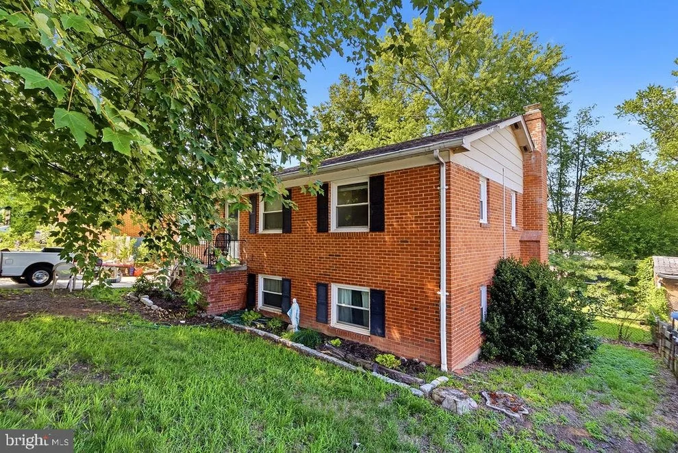 Unit for sale at 1904 STAFFORD STREET, WOODBRIDGE, VA 22191