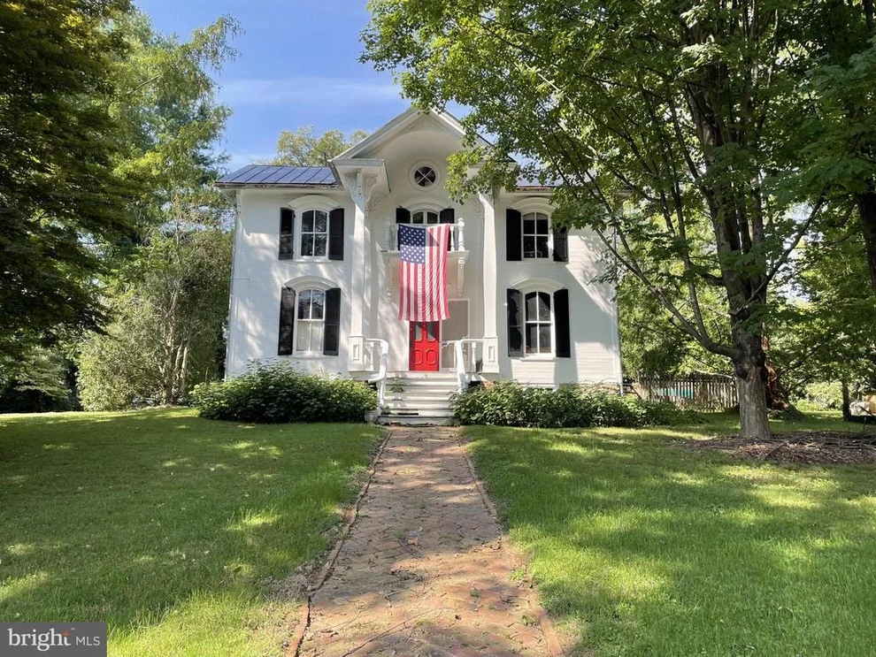 Unit for sale at 22 MAIN STREET, ROUND HILL, VA 20141