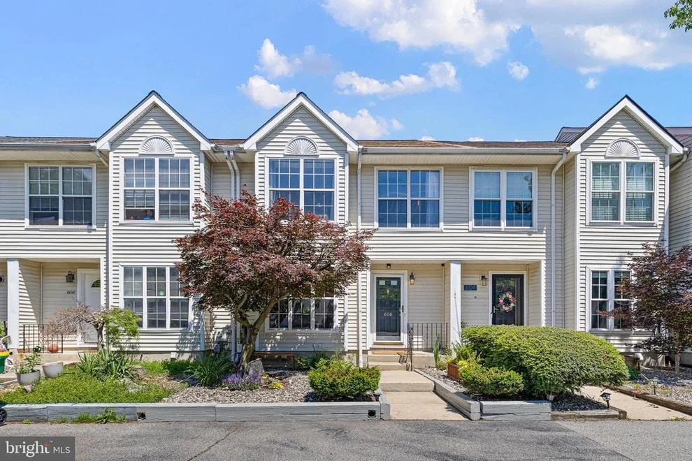 Unit for sale at 606 BENHAM COURT, NEWARK, DE 19711