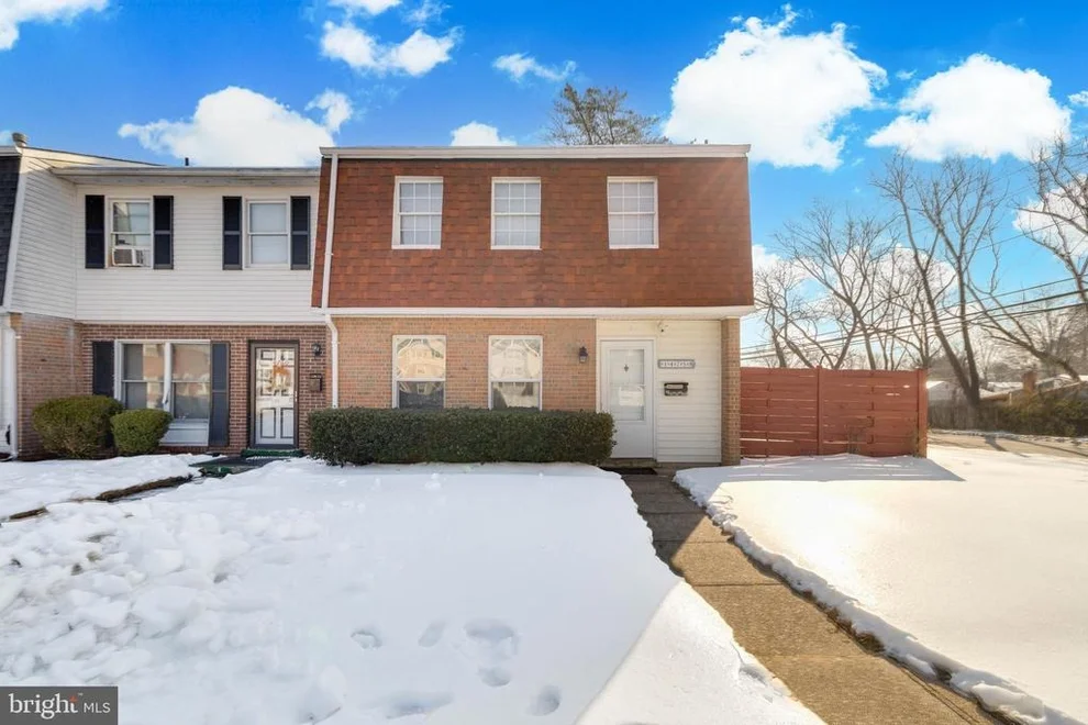 Unit for sale at 14758 TAMARACK PLACE, WOODBRIDGE, VA 22191