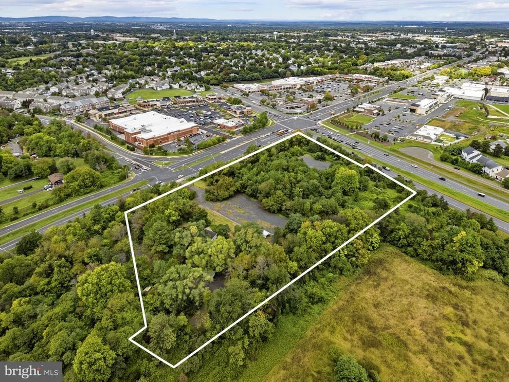 Unit for sale at 8341 PRINCE WILLIAM PARKWAY, MANASSAS, VA 20111