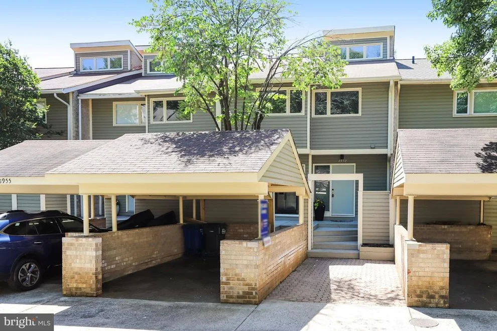Unit for sale at 1953 LAKEPORT WAY, RESTON, VA 20191