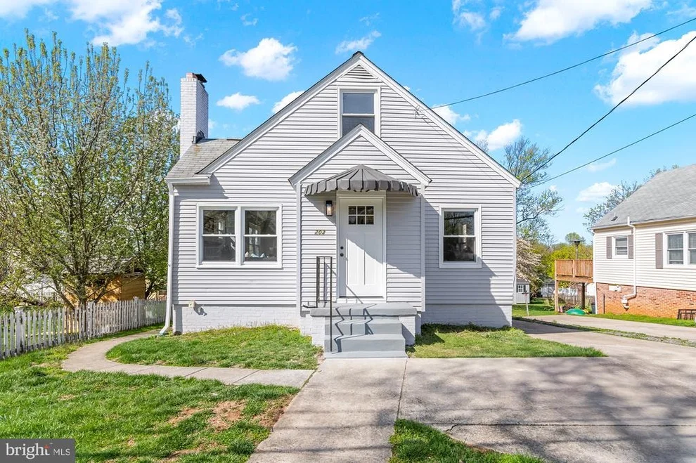 Unit for sale at 203 MONTGOMERY AVENUE, MOUNT AIRY, MD 21771