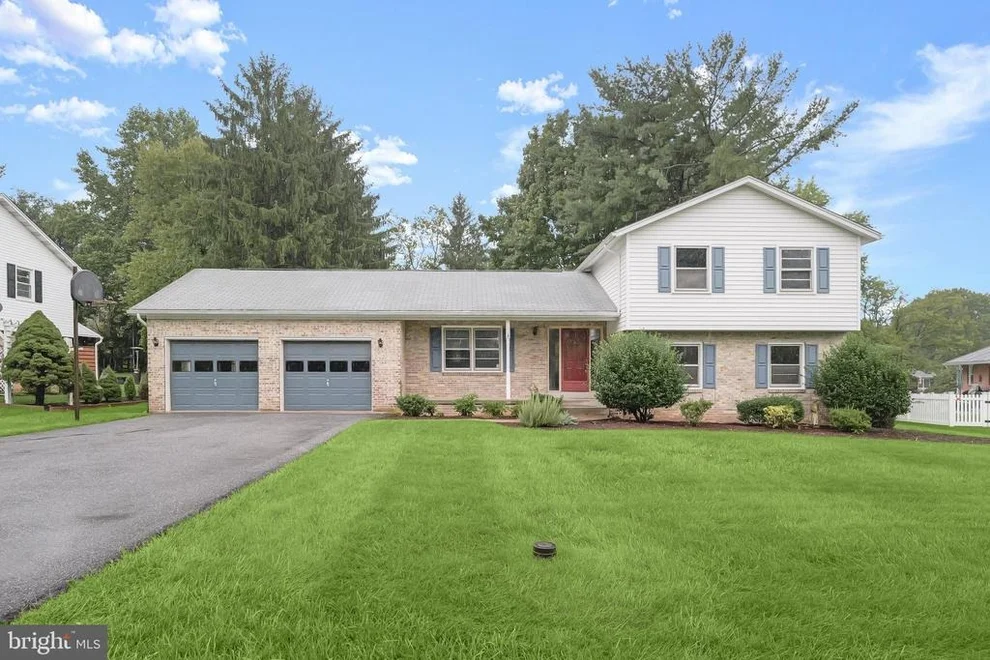Unit for sale at 6903 GREENVALE COURT, FREDERICK, MD 21702