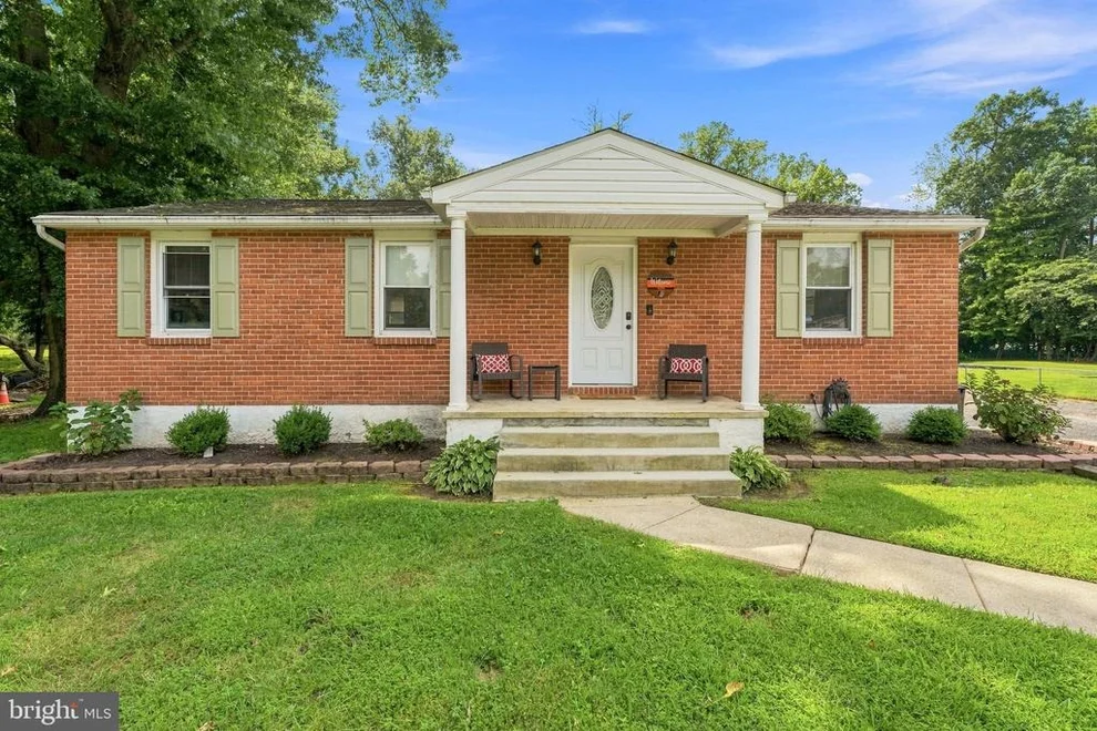 Unit for sale at 6921 UNIVERSITY DRIVE, MIDDLE RIVER, MD 21220