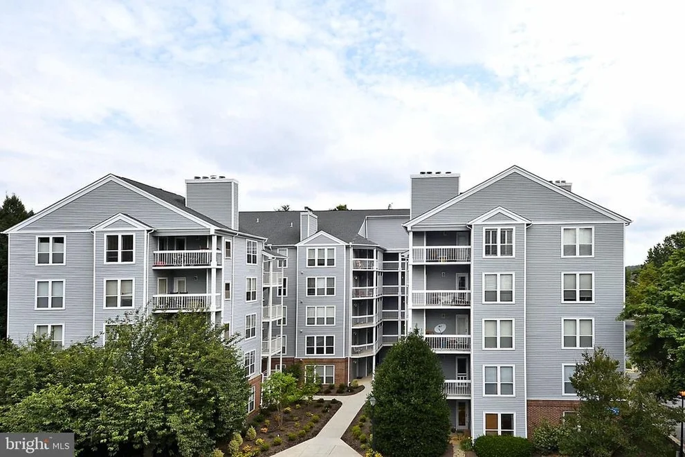 Unit for sale at 3179 SUMMIT SQUARE DRIVE, OAKTON, VA 22124