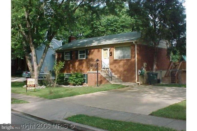 Unit for sale at 15209 CRESCENT STREET, WOODBRIDGE, VA 22193