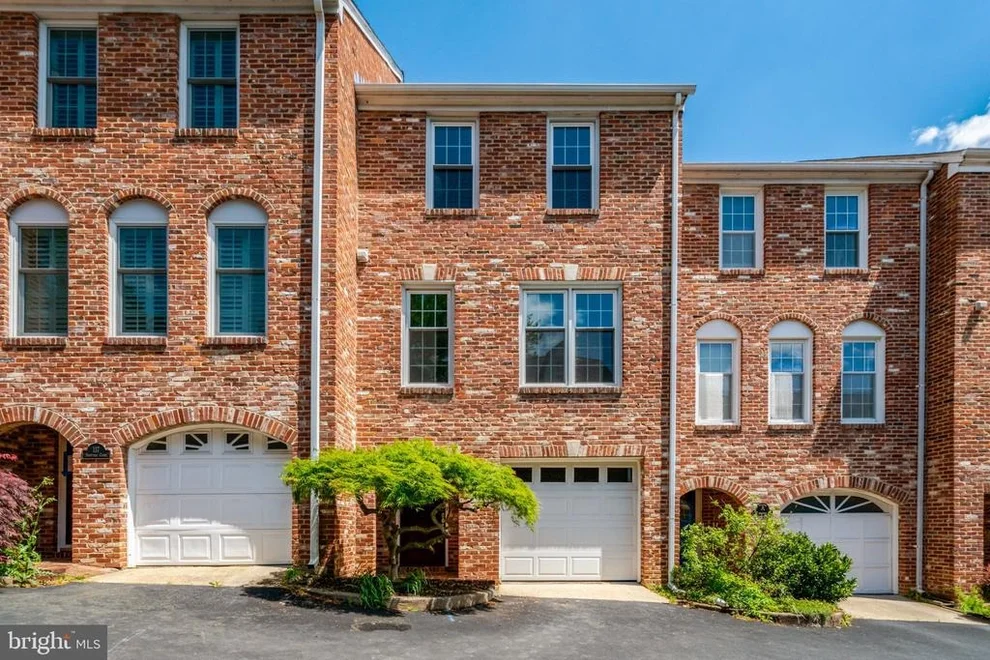 Unit for sale at 115 SHOOTERS COURT, ALEXANDRIA, VA 22314