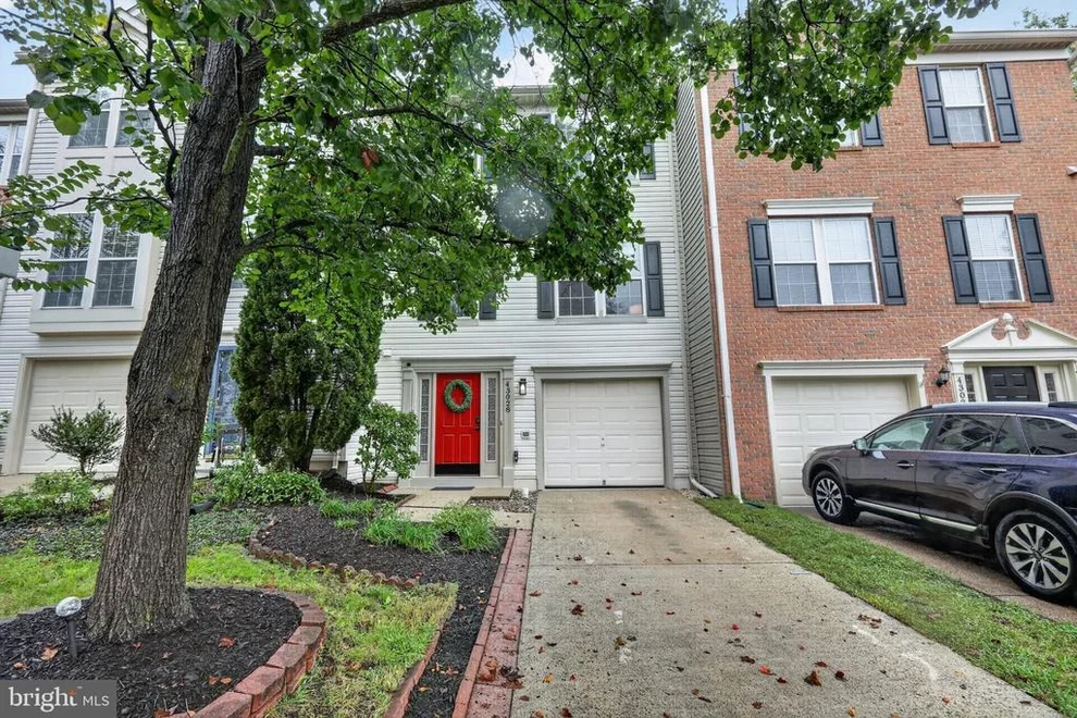 Unit for sale at 43028 GOLF VIEW DRIVE, CHANTILLY, VA 20152