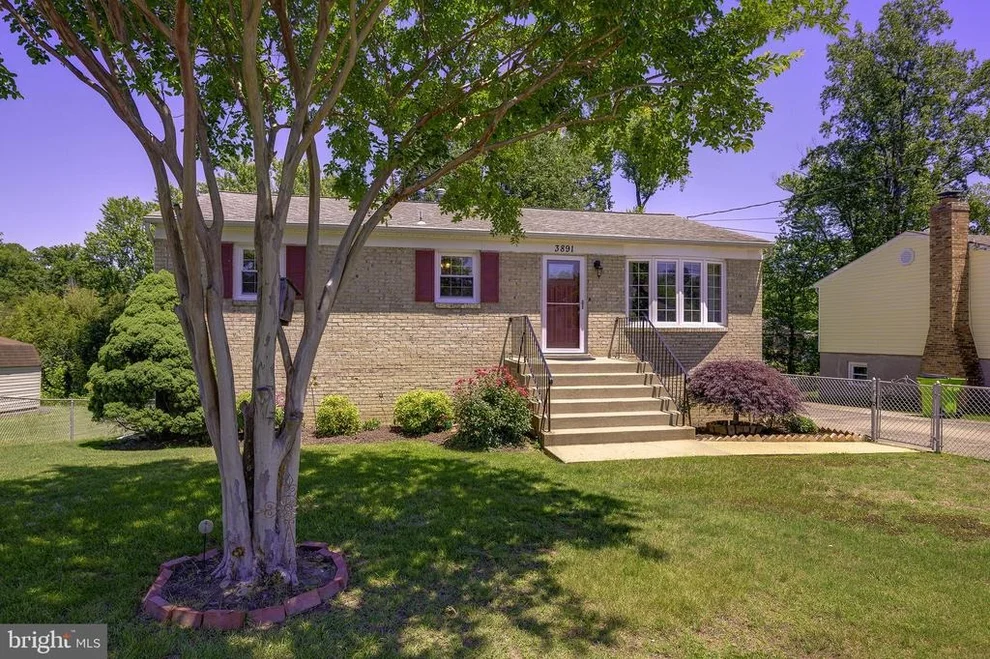 Unit for sale at 3891 DOMINION DRIVE, DUMFRIES, VA 22026