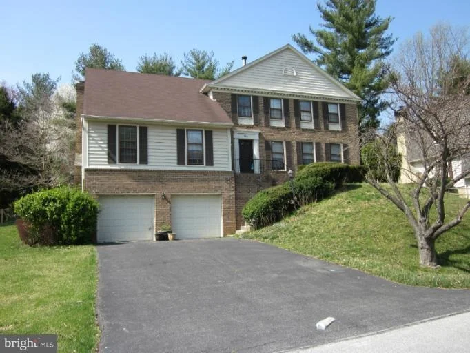 Unit for sale at 9861 DELLCASTLE ROAD, MONTGOMERY VILLAGE, MD 20886