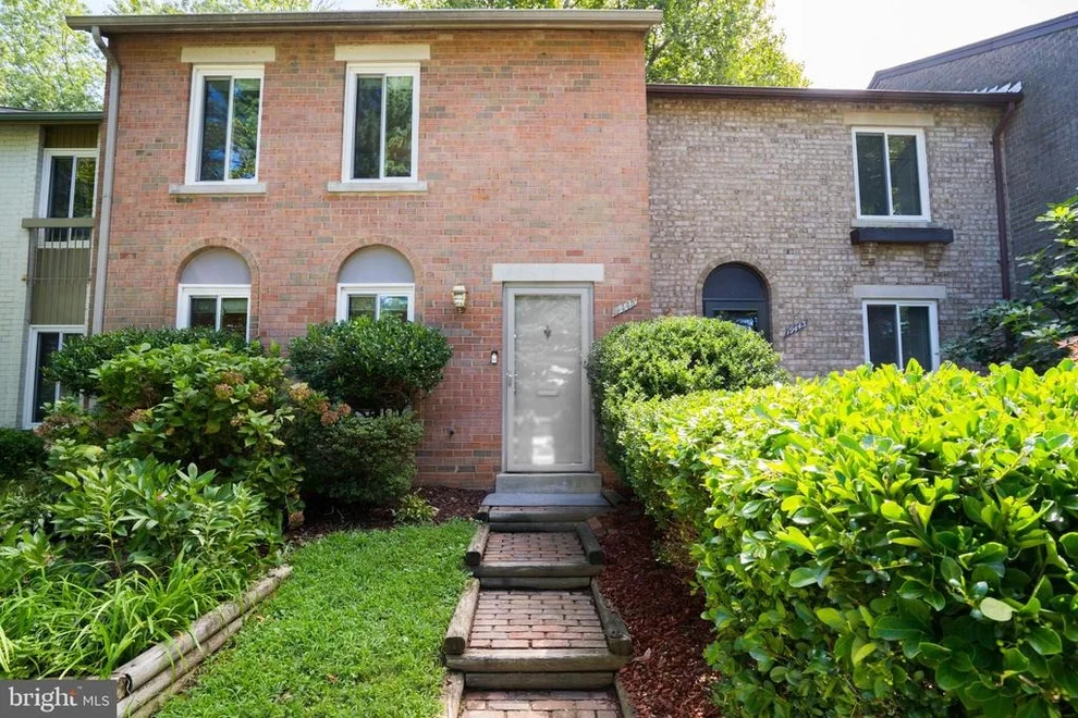Unit for sale at 19445 TRANSHIRE ROAD, MONTGOMERY VILLAGE, MD 20886
