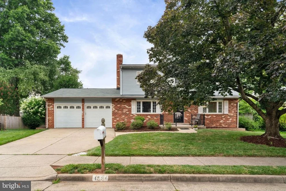 Unit for sale at 4084 BRAXTON ROAD, CHANTILLY, VA 20151