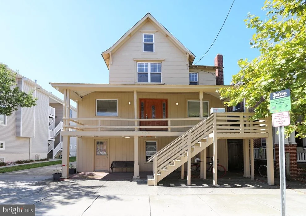 Unit for sale at 208 E MAPLE AVENUE, WILDWOOD, NJ 08260
