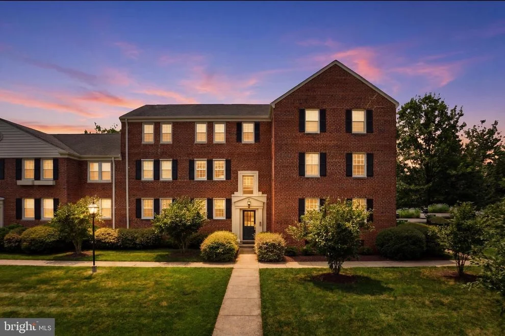 Unit for sale at 6628 E WAKEFIELD DRIVE E, ALEXANDRIA, VA 22307