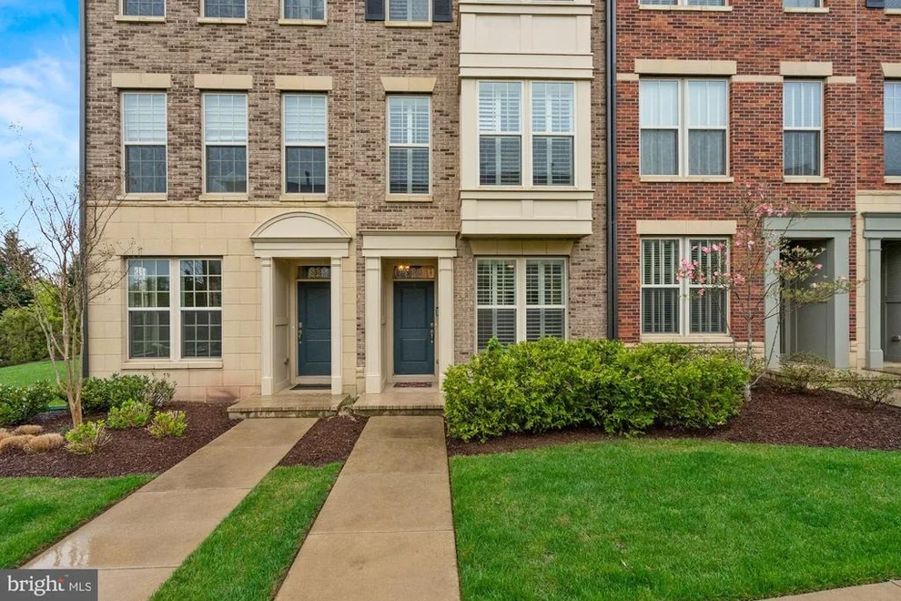Unit for sale at 816 ADMIRALS WAY, NATIONAL HARBOR, MD 20745