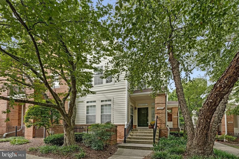 Unit for sale at 1326 GARDEN WALL CIRCLE, RESTON, VA 20194