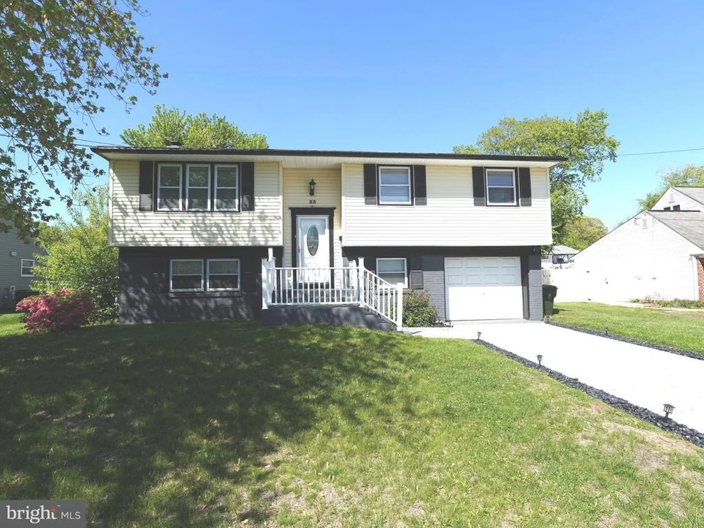 Unit for sale at 33 SYCAMORE DRIVE, BURLINGTON, NJ 08016