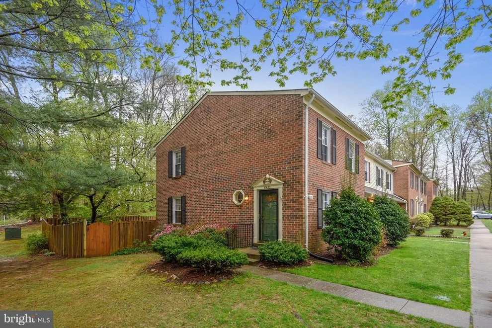 Unit for sale at 6433 OLD SCOTTS COURT, SPRINGFIELD, VA 22152
