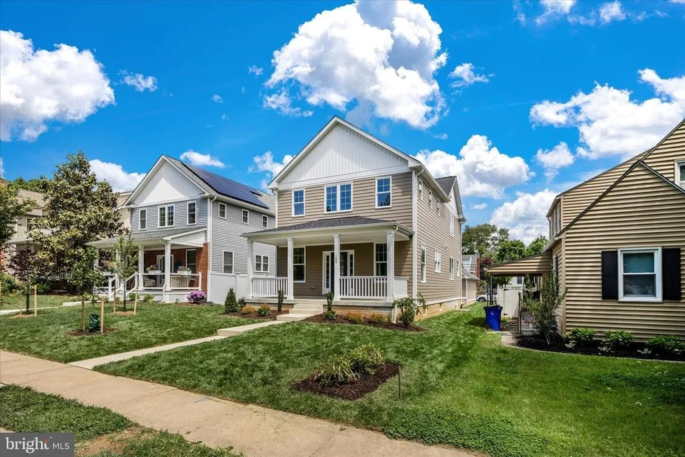 Unit for sale at 109 W 13TH STREET, FREDERICK, MD 21701