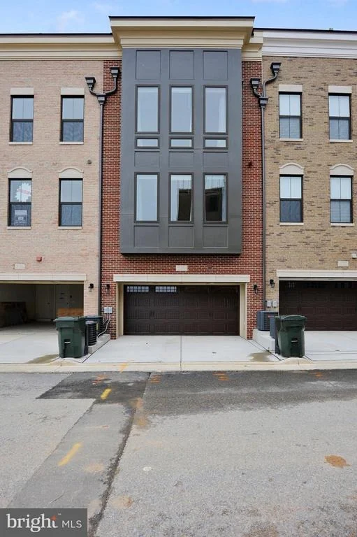 Unit for sale at 520 HARBORVIEW DRIVE, OXON HILL, MD 20745