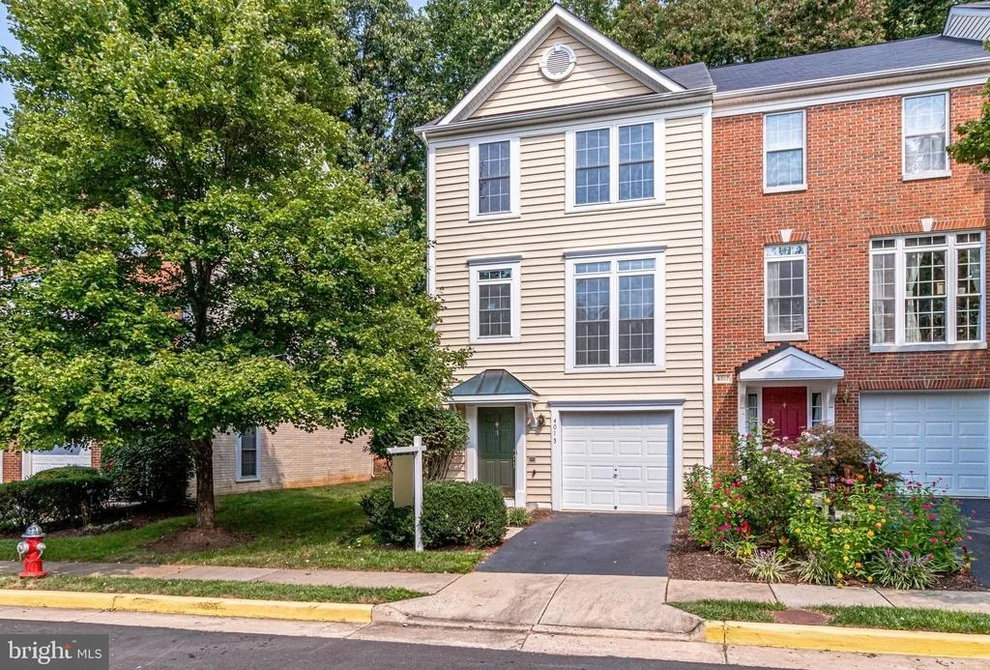 Unit for sale at 4015 FAIRFAX CENTER HUNT TRAIL, FAIRFAX, VA 22030