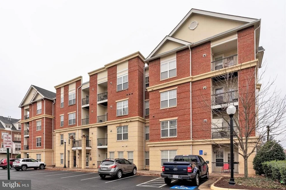 Unit for sale at 205 MEETING HOUSE STATION SQUARE, HERNDON, VA 20170