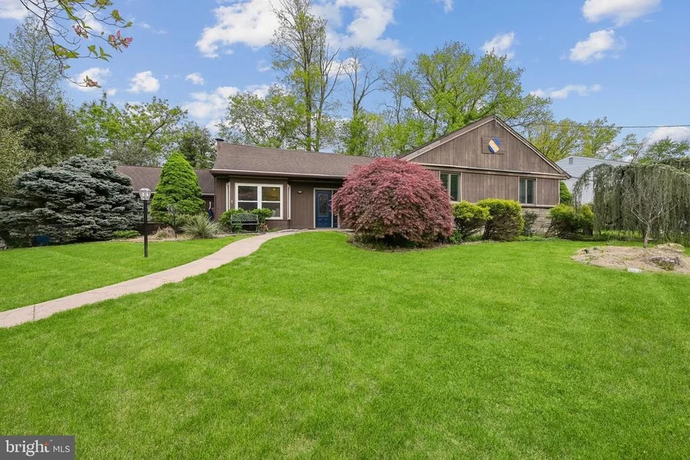 Unit for sale at 410 NARRAGANSETT DRIVE, CHERRY HILL, NJ 08002