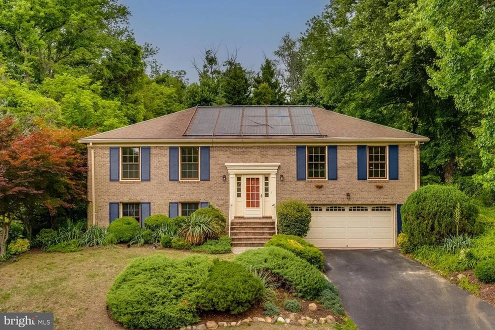 Unit for sale at 2108 WILKINSON PLACE, ALEXANDRIA, VA 22306