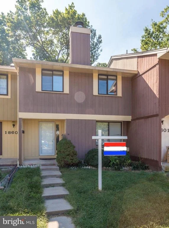 Unit for sale at 18603 GLEN WILLOW WAY, GERMANTOWN, MD 20874