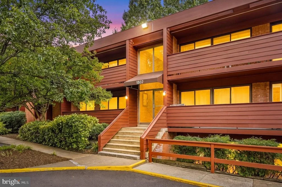 Unit for sale at 1502 S GEORGE MASON DRIVE, ARLINGTON, VA 22204