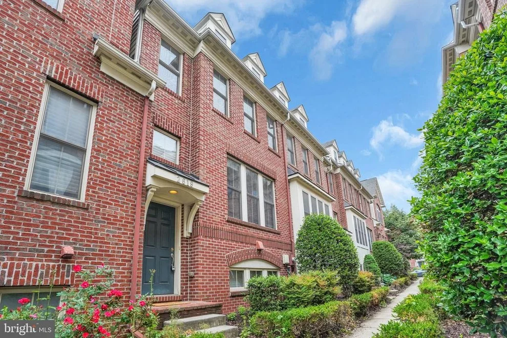 Unit for sale at 2619 S KENMORE COURT, ARLINGTON, VA 22206