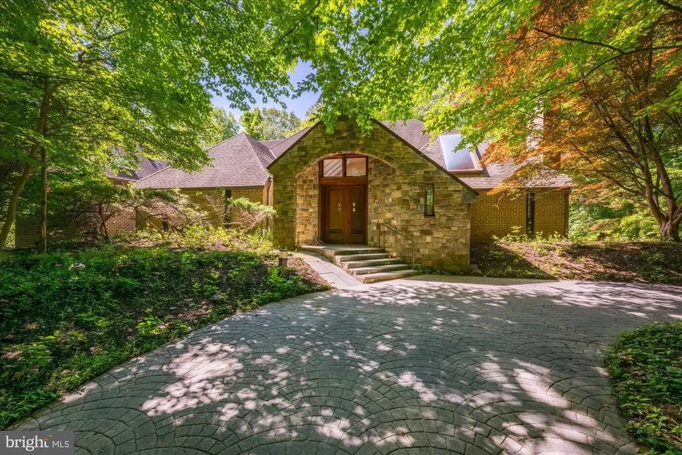 Unit for sale at 7575 POTOMAC FALL ROAD, MCLEAN, VA 22102