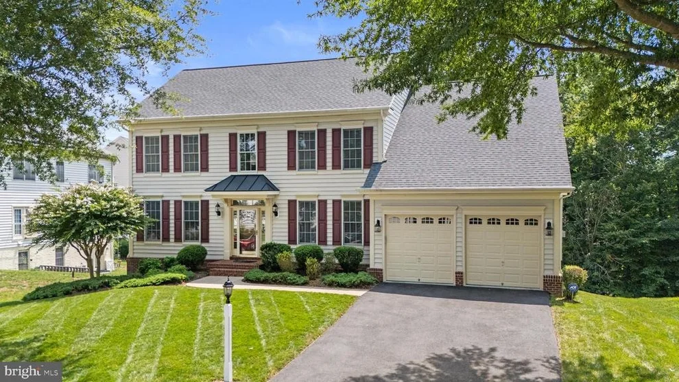 Unit for sale at 16505 MURRAY PLACE, WOODBRIDGE, VA 22191