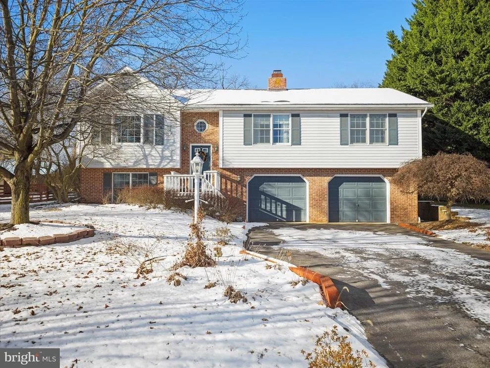 Unit for sale at 13114 HYACINTH COURT, HAGERSTOWN, MD 21742