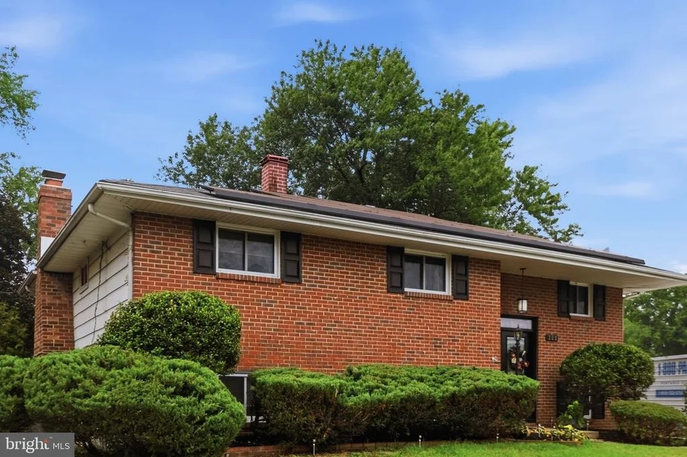 Unit for sale at 222 ROYAL ARMS DLE, GLEN BURNIE, MD 21061