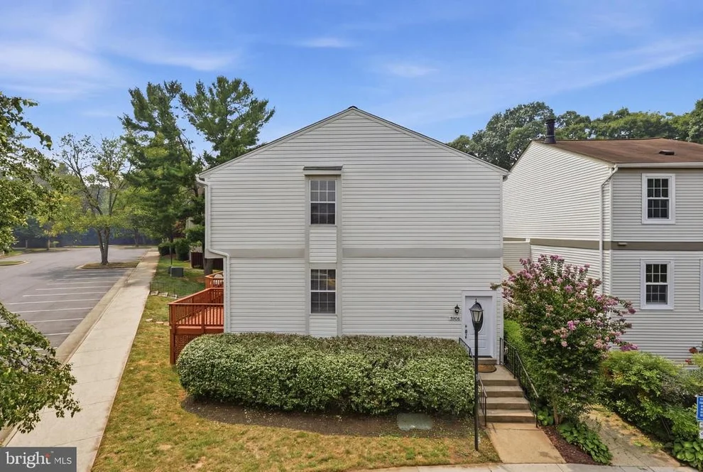 Unit for sale at 5906 BRIDGETOWN COURT, BURKE, VA 22015