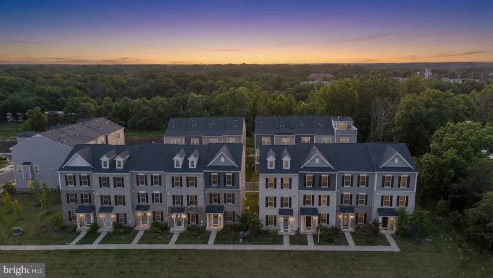 Unit for sale at 7607 PRESIDENTIAL PARKWAY, UPPER MARLBORO, MD 20774