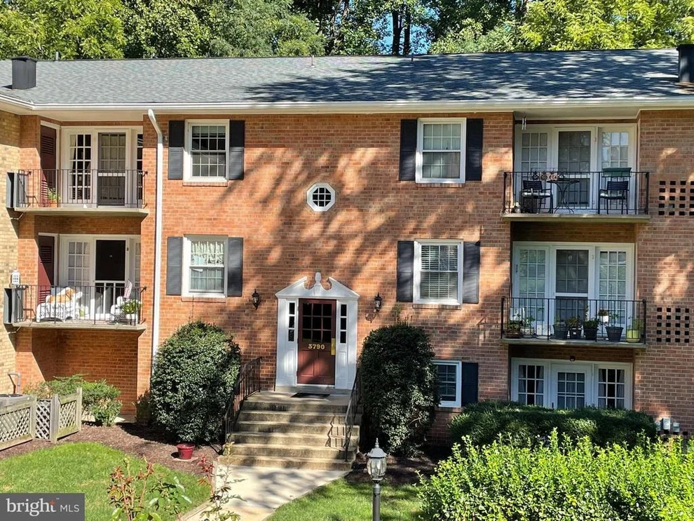 Unit for sale at 3790 LYNDHURST DRIVE, FAIRFAX, VA 22031